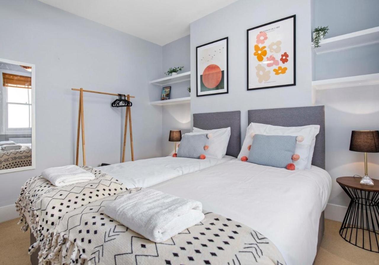 The Townhouse By My Getaways Free Parking Vila Brighton Exterior foto